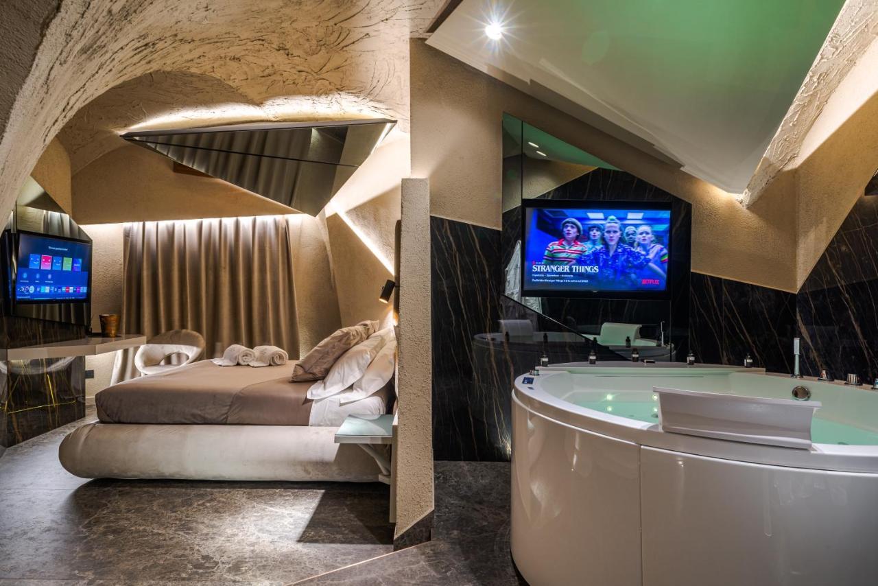 Le Suites Del Duomo Luxury Catania Exterior photo