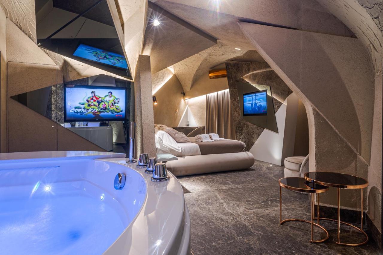 Le Suites Del Duomo Luxury Catania Exterior photo